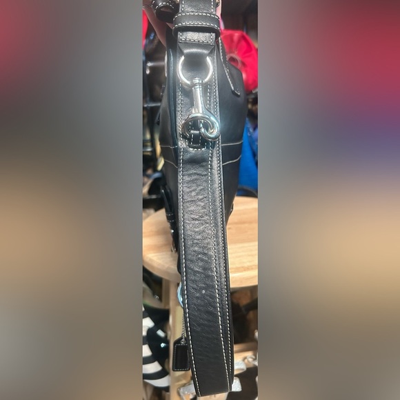 2005 True Vintage Coach Soho Double Buckle All Leather Shoulder Bag - Picture 9 of 13